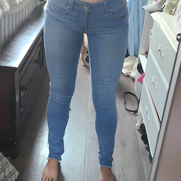 Bootleggers skinny blue jeans - Picture 2 of 7